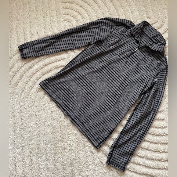 Lululemon - Mens Surge Warm 1/2 Zip Pullover - Picture 6 of 6